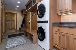 18840 Saratoga Ct, Brookfield, WI 53045 - Photo 36