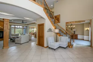 18840 Saratoga Ct, Brookfield, WI 53045 - Photo 10