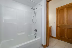 18840 Saratoga Ct, Brookfield, WI 53045 - Photo 32