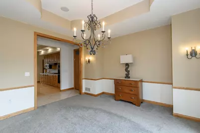 18840  Saratoga Ct, Brookfield, WI 53045 - Photo 12