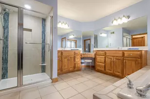 18840 Saratoga Ct, Brookfield, WI 53045 - Photo 26