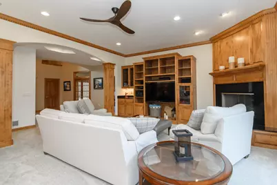 18840  Saratoga Ct, Brookfield, WI 53045 - Photo 18