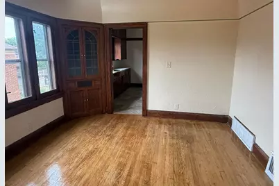 4049 N Elmhurst Rd #4051, Milwaukee, WI 53216 - Photo 6