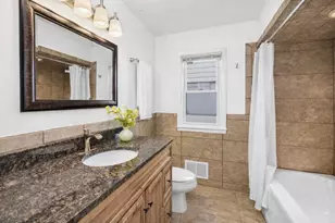 4421 N 80th St, Milwaukee, WI 53218 - Photo 6