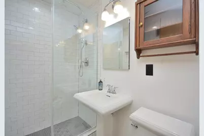 2708 S 45th St, Milwaukee, WI 53219 - Photo 6