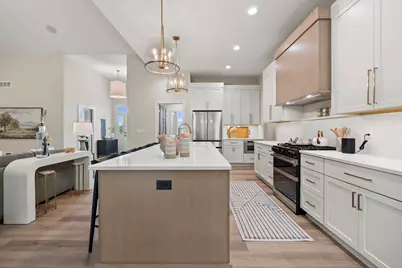 N66W21333  Sagebrush Dr, Menomonee Falls, WI 53046 - Photo 10