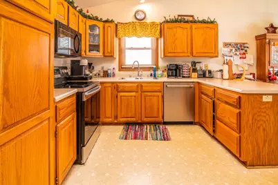 225  Anna St, Waterloo, WI 53594 - Photo 4