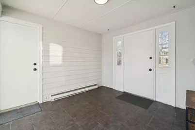 9126 N Meadowlark Ln, Bayside, WI 53217 - Photo 46