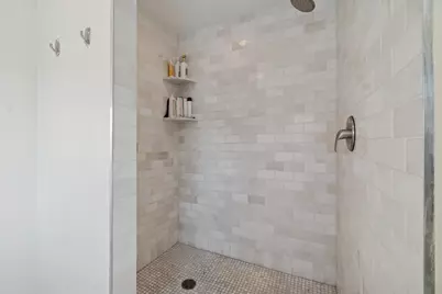 9126 N Meadowlark Ln, Bayside, WI 53217 - Photo 30