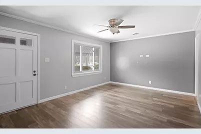 8705  2nd Ave, Pleasant Prairie, WI 53158 - Photo 4