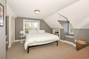 424 W Luebbe Ln, Glendale, WI 53217 - Photo 24