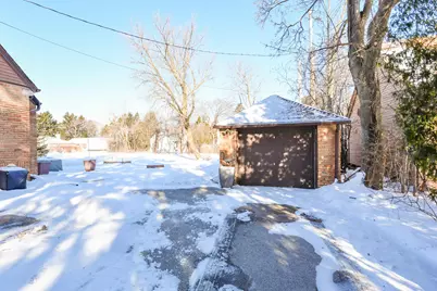 424 W Luebbe Ln, Glendale, WI 53217 - Photo 36