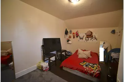 2521 N 51st St, Milwaukee, WI 53210 - Photo 10