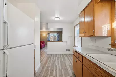 3148 S 77th St, Milwaukee, WI 53219 - Photo 8