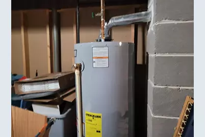 409  Van Buren Rd, Howards Grove, WI 53083 - Photo 22