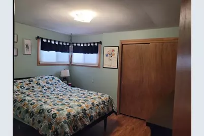 409  Van Buren Rd, Howards Grove, WI 53083 - Photo 8