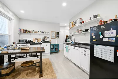 2531 N Murray Ave, Milwaukee, WI 53211 - Photo 10