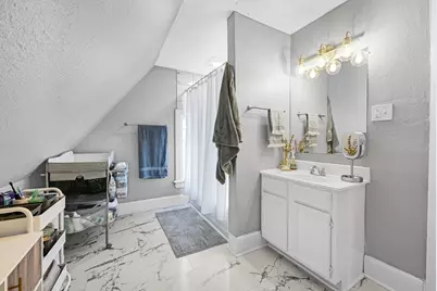 2531 N Murray Ave, Milwaukee, WI 53211 - Photo 28