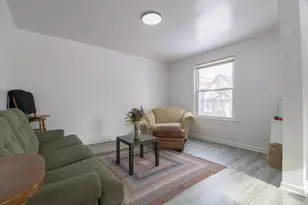 2667 N 36th St, Milwaukee, WI 53210 - Photo 8