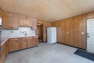 3807 E Edgerton Ave, Cudahy, WI 53110 - Photo 14