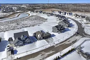 9029 Creekside Cir, Pleasant Prairie, WI 53158 - Photo 28