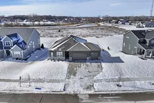 9029 Creekside Cir, Pleasant Prairie, WI 53158 - Photo 26