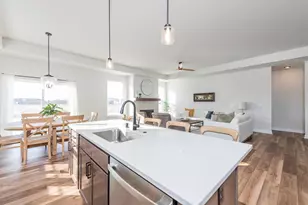 9029 Creekside Cir, Pleasant Prairie, WI 53158 - Photo 12