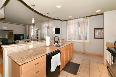 741 N Milwaukee St #303, Milwaukee, WI 53202 - Photo 20
