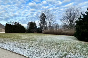 312 Regatta Dr, Port Washington, WI 53074 - Photo 1