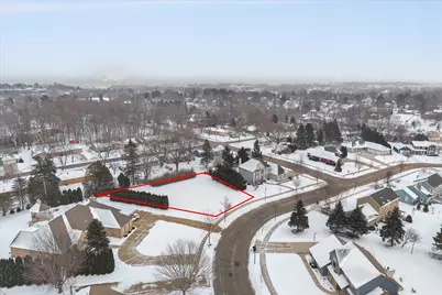 312  Regatta Dr, Port Washington, WI 53074 - Photo 8