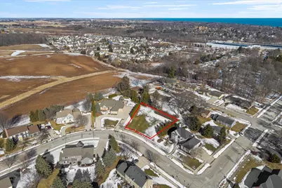 312  Regatta Dr, Port Washington, WI 53074 - Photo 16