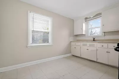 3034 N 60th St #3036, Milwaukee, WI 53210 - Photo 12