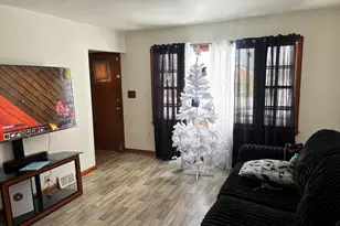 3605 W Ohio Ave, Milwaukee, WI 53215 - Photo 4