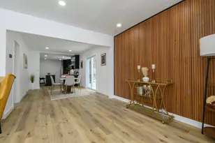 2128 S Mound St, Milwaukee, WI 53207 - Photo 10