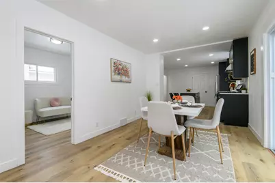 2128 S Mound St, Milwaukee, WI 53207 - Photo 14