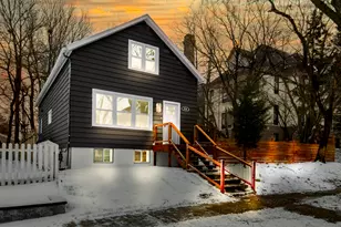 2128 S Mound St, Milwaukee, WI 53207 - Photo 1