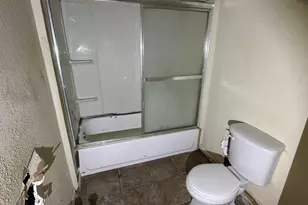 2436 N 16th St, Milwaukee, WI 53206 - Photo 10