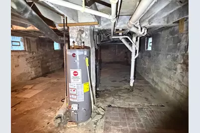 2436 N 16th St, Milwaukee, WI 53206 - Photo 12