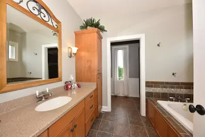 154  Water Ct, Cedar Grove, WI 53013 - Photo 18