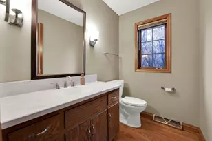 S35W27905 Pheasant Run, Waukesha, WI 53189 - Photo 26