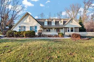 S35W27905 Pheasant Run, Waukesha, WI 53189 - Photo 6