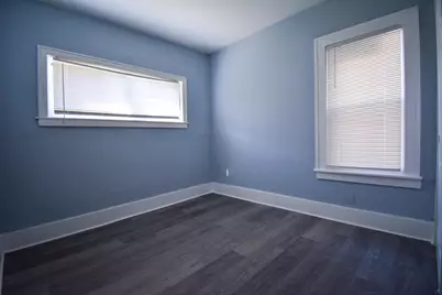 2172 W Forest Home Ave, Milwaukee, WI 53215 - Photo 14