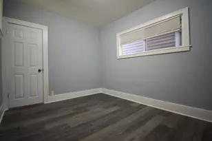 2172 W Forest Home Ave, Milwaukee, WI 53215 - Photo 10