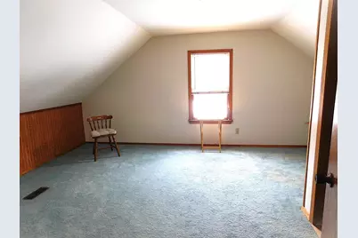 3520 N 77th St, Milwaukee, WI 53222 - Photo 10