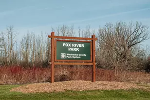 2707 Fox Hill Dr, Waukesha, WI 53189 - Photo 34