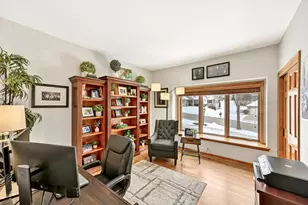 2707 Fox Hill Dr, Waukesha, WI 53189 - Photo 20