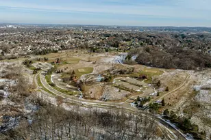 2707 Fox Hill Dr, Waukesha, WI 53189 - Photo 36