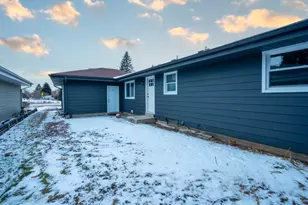 4024 S 92nd St, Greenfield, WI 53228 - Photo 28
