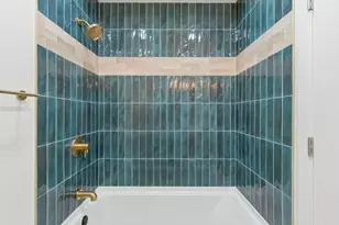 4024 S 92nd St, Greenfield, WI 53228 - Photo 16