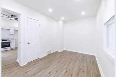 3422 N 11th St, Milwaukee, WI 53206 - Photo 8